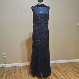 Elegant Navy Blue Evening Gown